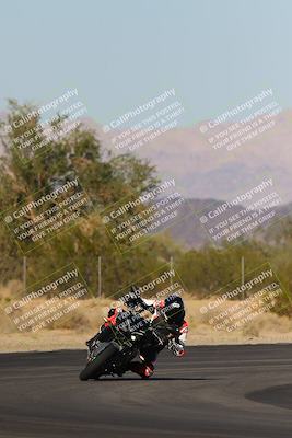 media/Nov-11-2023-SoCal Trackdays (Sat) [[efd63766ff]]/Turn 7 (2pm)/